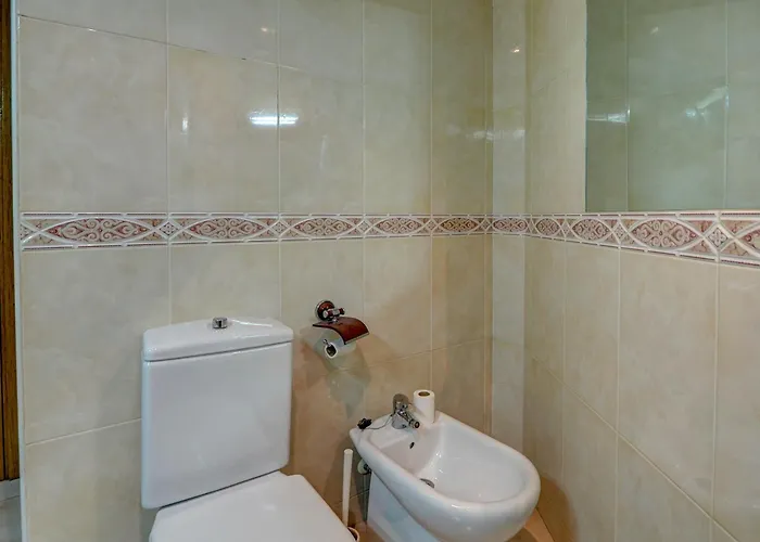 Castell By Hello Homes Apartamento